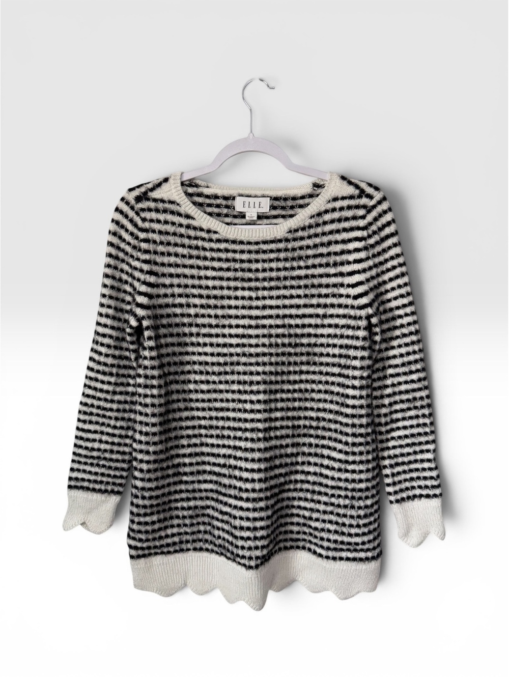 ELLE Women's Fall Black & White Striped Sweater with Scalloped Edges Size Small